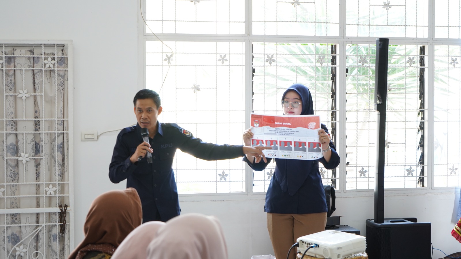 Sosialisasi Pemilih Bgai Kelompok Rentan ( Disabilitas, Peempuan Akar Rumput)